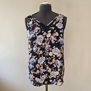 Floral V-Neck Sleeveless Blouse - Black and Blue